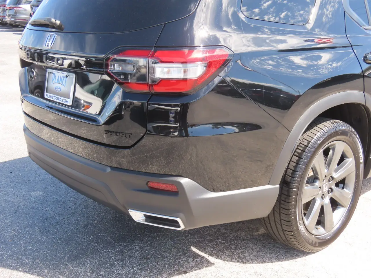 2023 Honda Pilot - $30,999