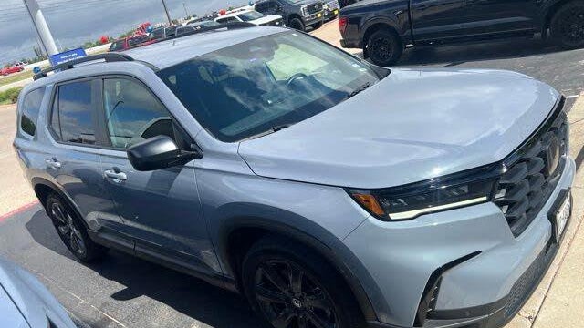 Preowned 2025 Honda Pilot Sport for Sale