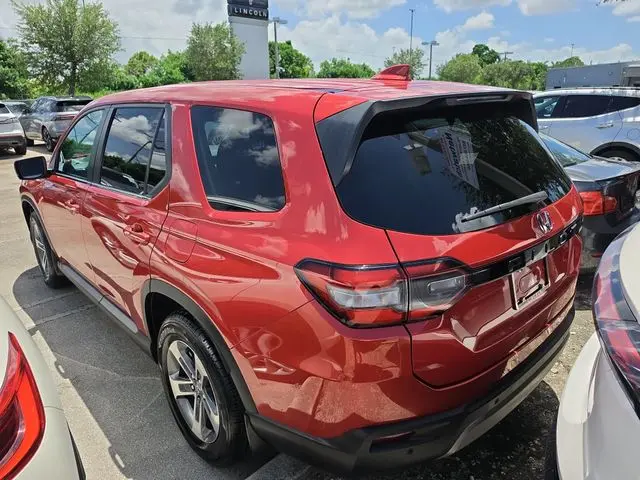 2025 Honda Pilot - $32,990