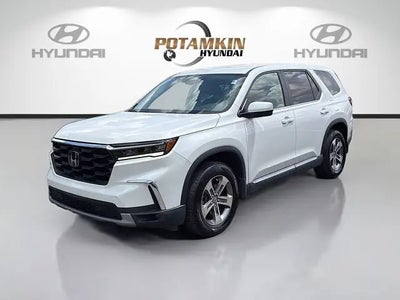 Photo of a 2025 Honda Pilot EX-L 4DR SUV for sale