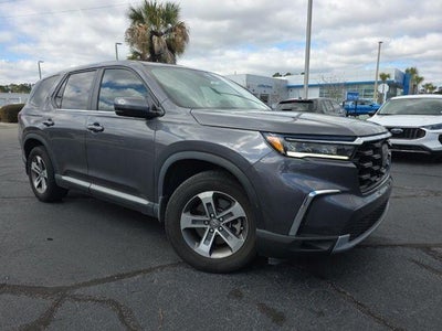 Photo of a 2025 Honda Pilot EX-L 4DR SUV for sale