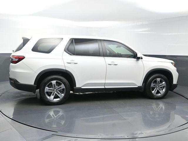 2025 Honda Pilot - $37,273