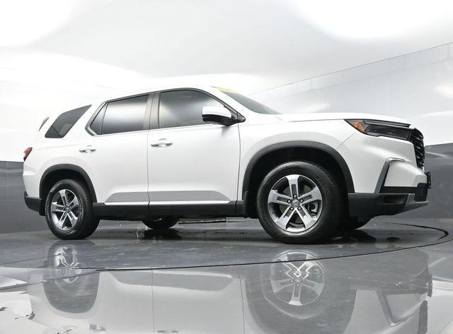 2025 Honda Pilot - $37,273