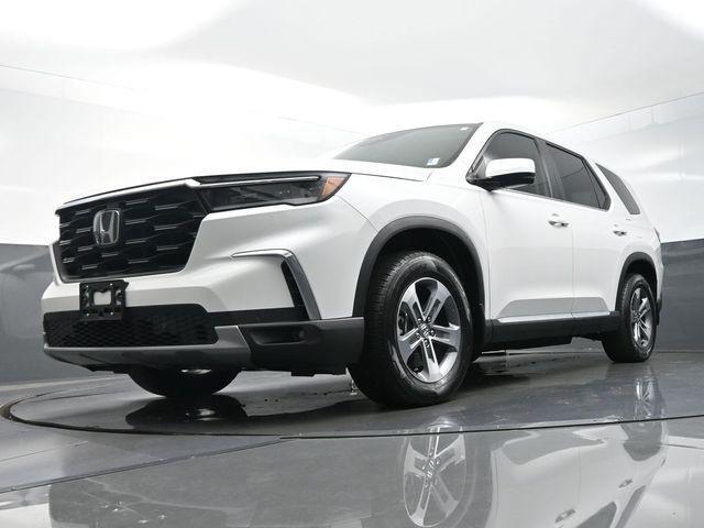 2025 Honda Pilot - $37,273