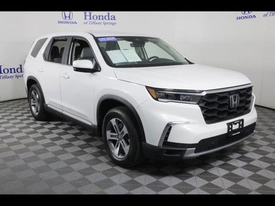 Photo of a 2025 Honda Pilot EX-L 4DR SUV for sale