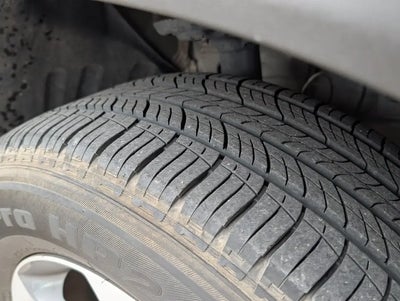 Photo of a 2023 Honda Pilot EX-L 4DR SUV W/REAR Captain's Chairs for sale