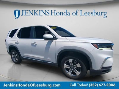 Photo of a 2024 Honda Pilot EX-L 4DR SUV W/REAR Captain's Chairs for sale