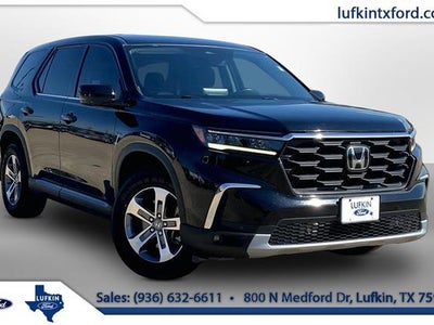 2023 Honda Pilot EX-L 4DR SUV W/REAR Captain's Chairs