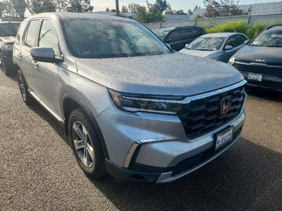Photo of a 2024 Honda Pilot EX-L 4DR SUV W/REAR Captain's Chairs for sale
