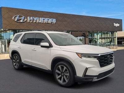 2023 Honda Pilot Touring 4DR SUV