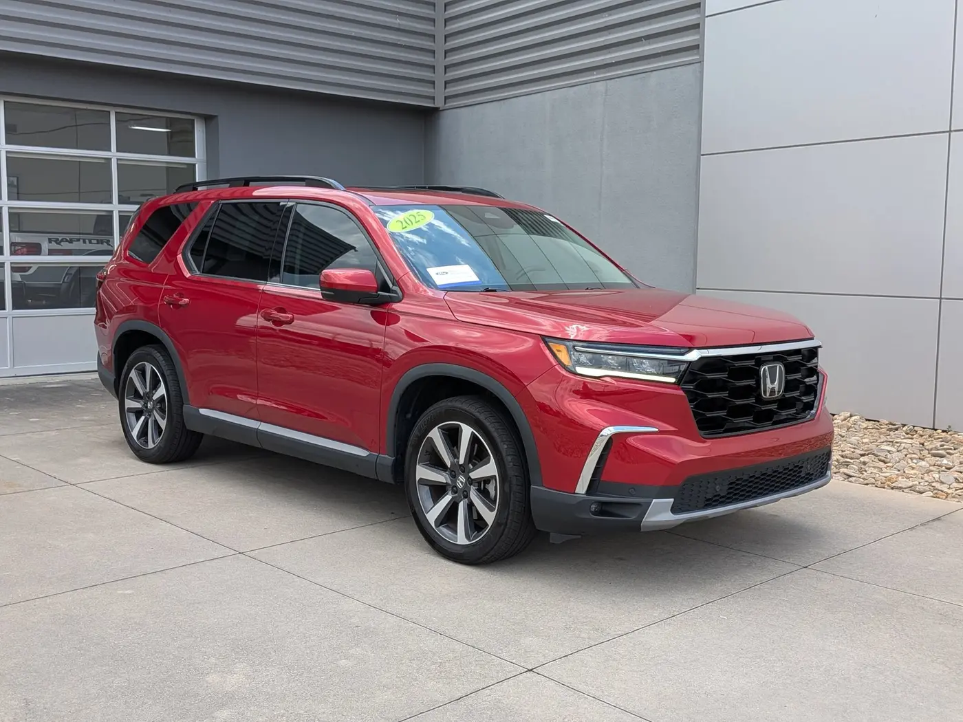 2025 Honda Pilot - $41,997