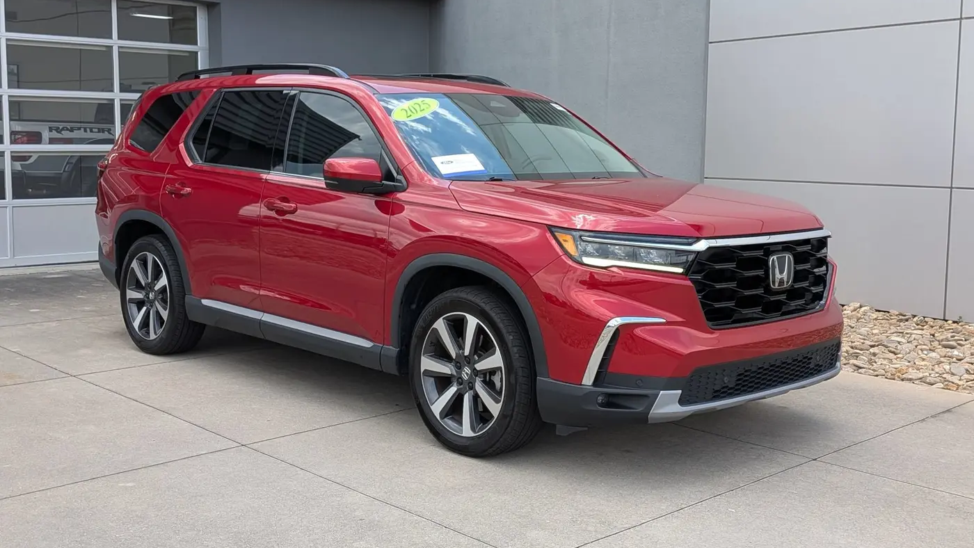 2025 Honda Pilot Touring
