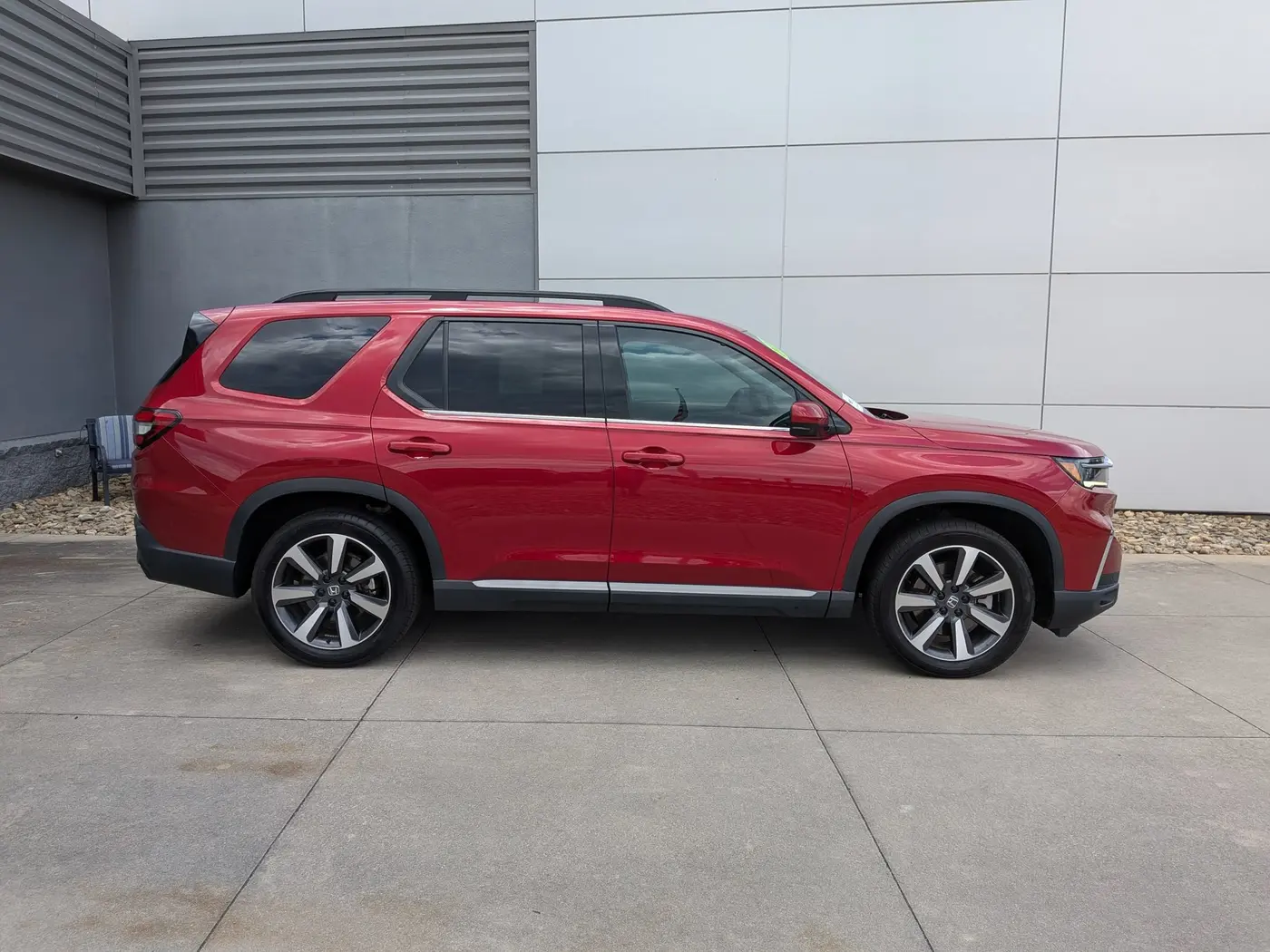 2025 Honda Pilot - $41,997