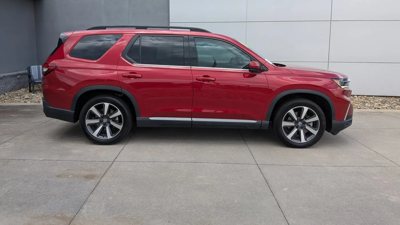 2025 Honda Pilot Touring