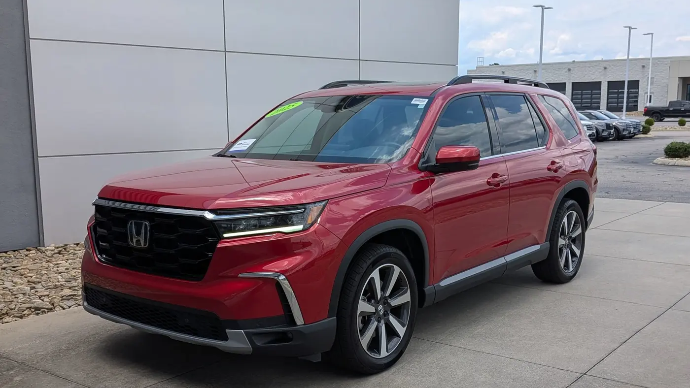 2025 Honda Pilot Touring