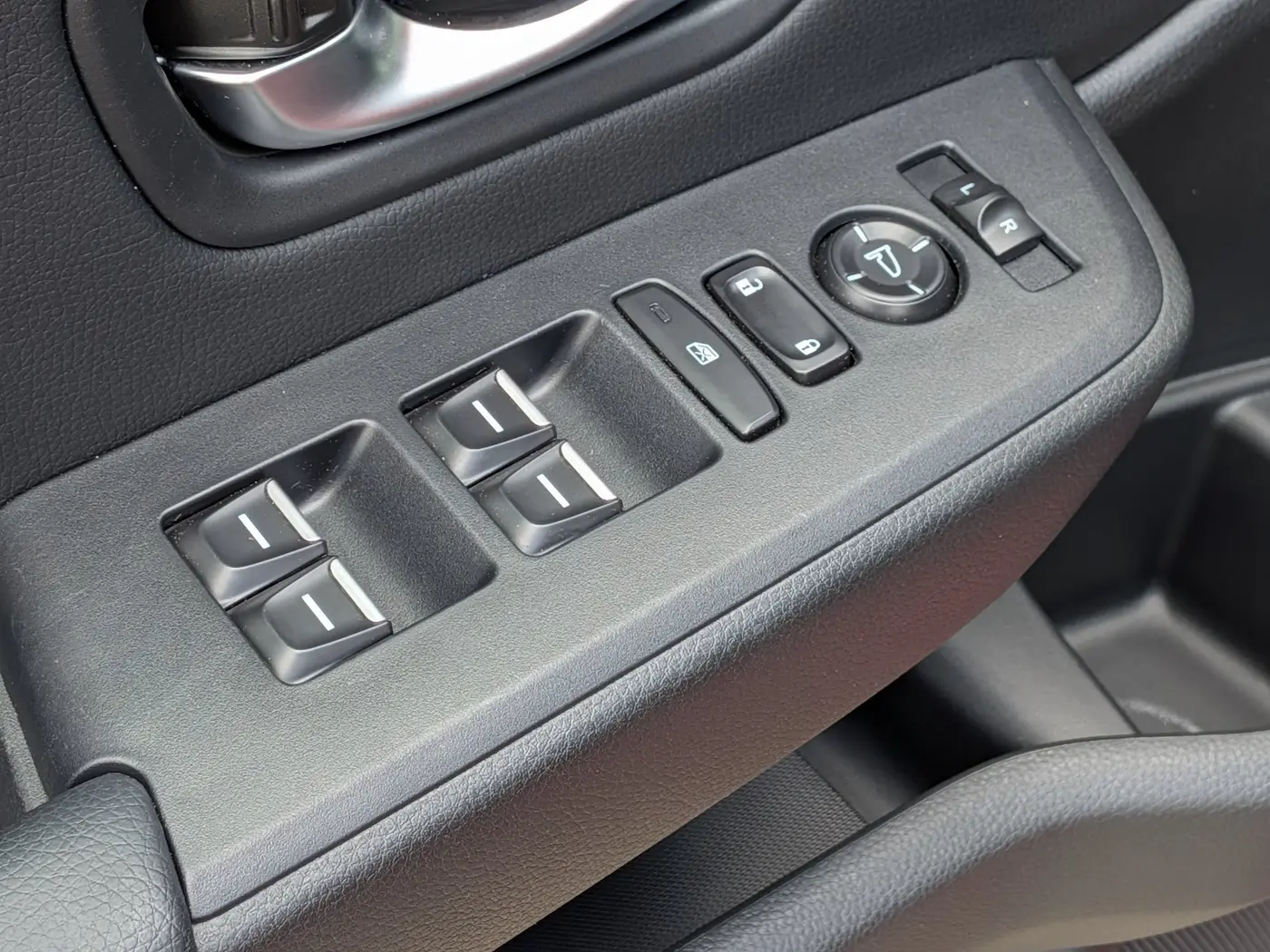 2025 Honda Pilot - $41,997