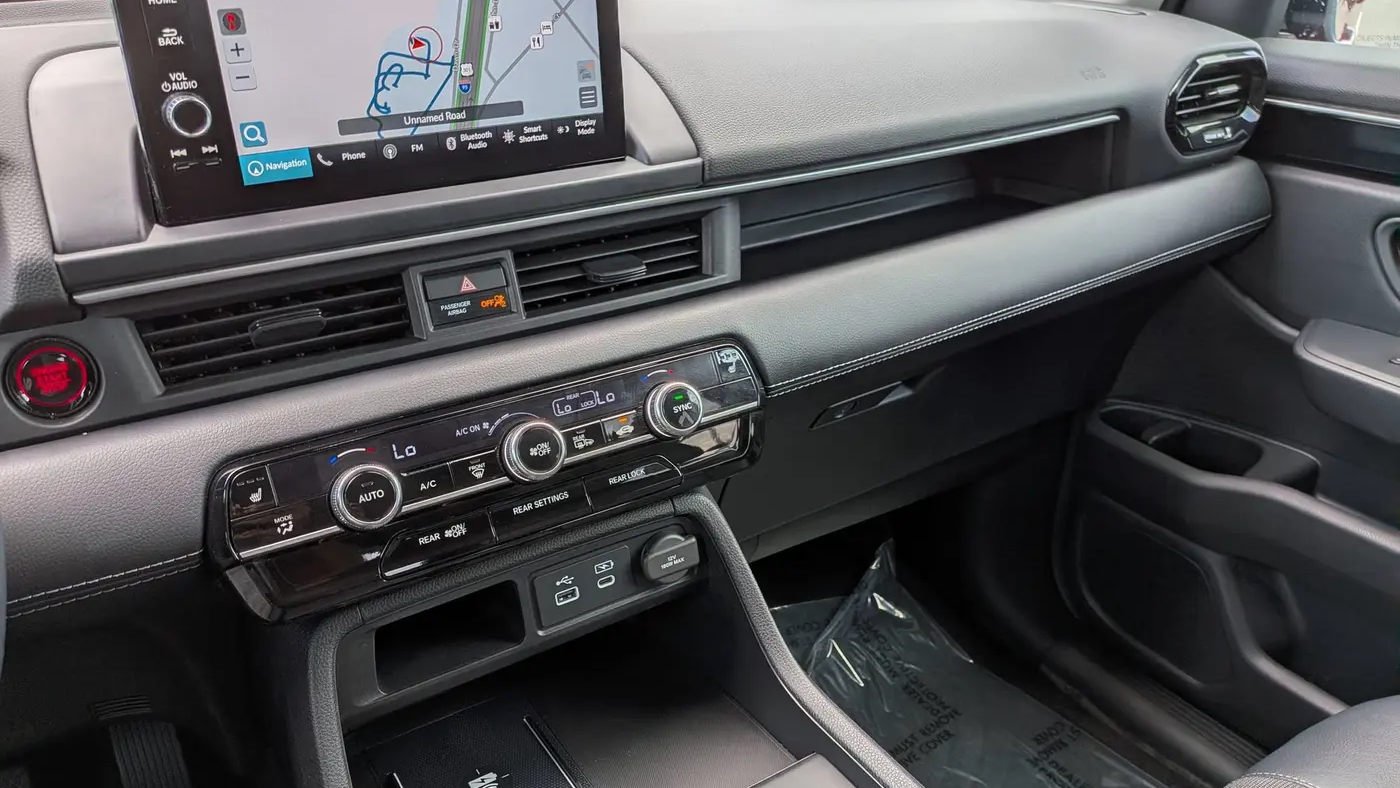 2025 Honda Pilot Touring