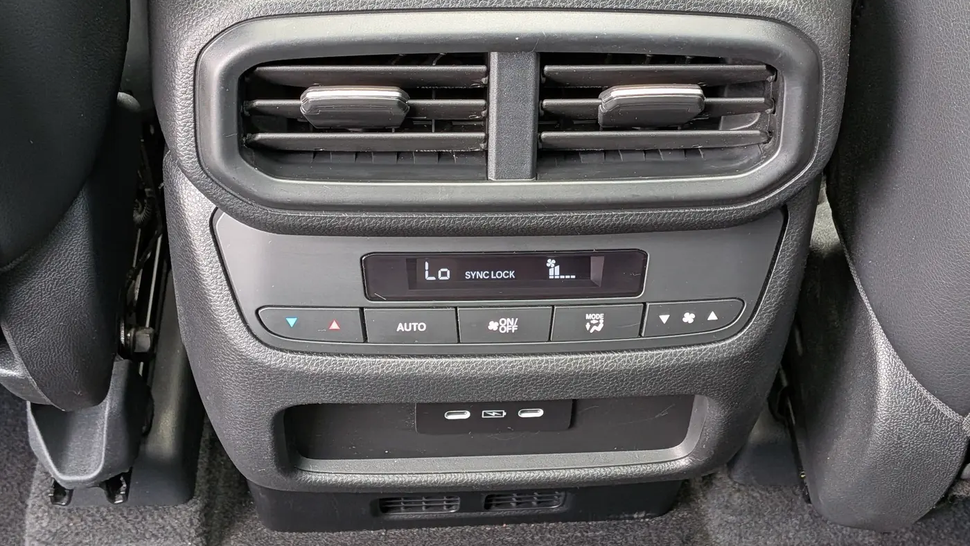 2025 Honda Pilot Touring