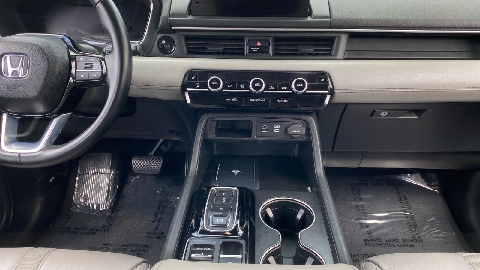 2023 Honda Pilot Touring