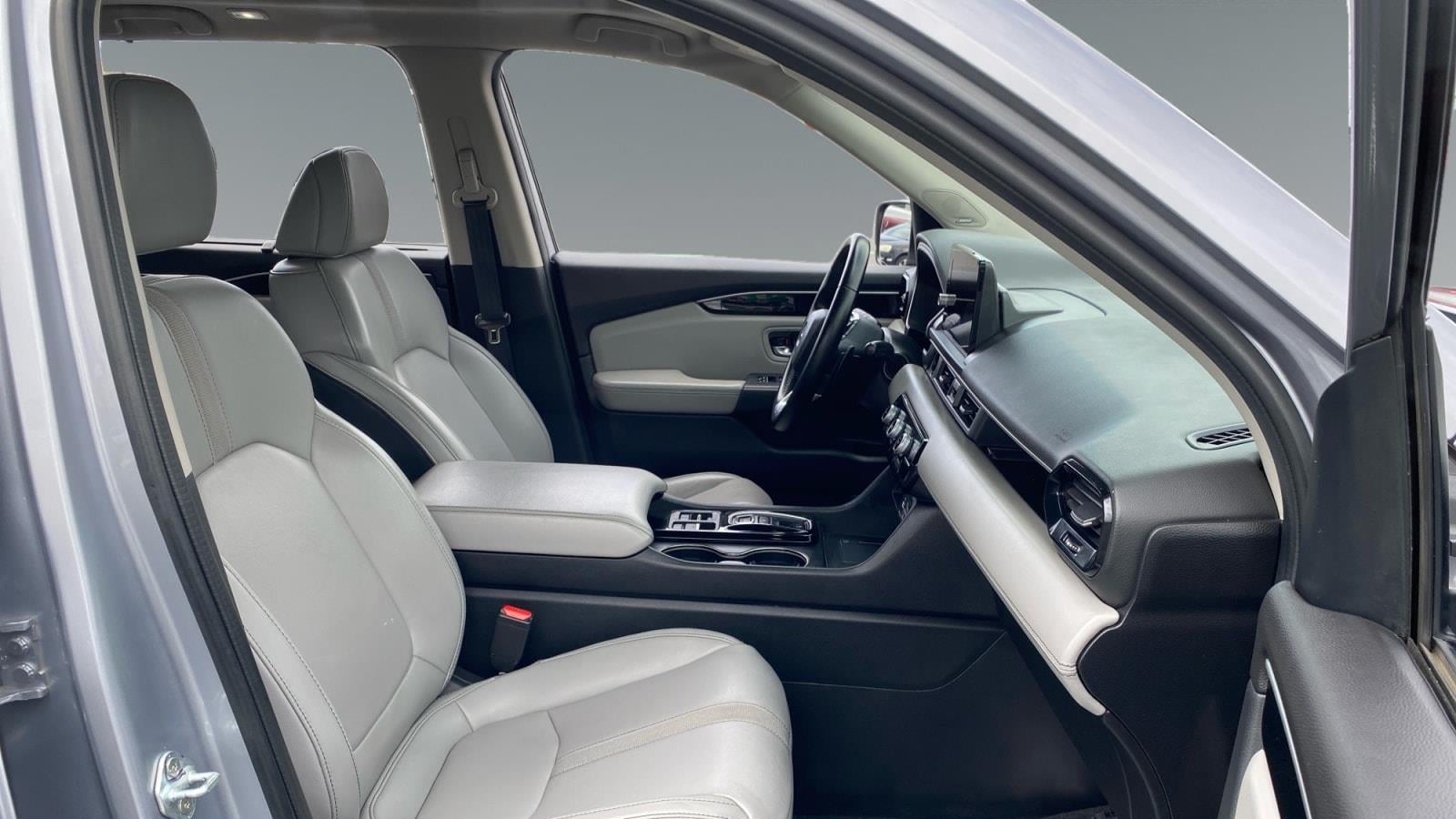 2023 Honda Pilot Touring