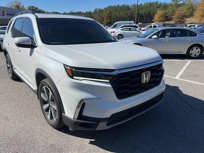 Photo of a 2024 Honda Pilot Touring 4DR SUV for sale