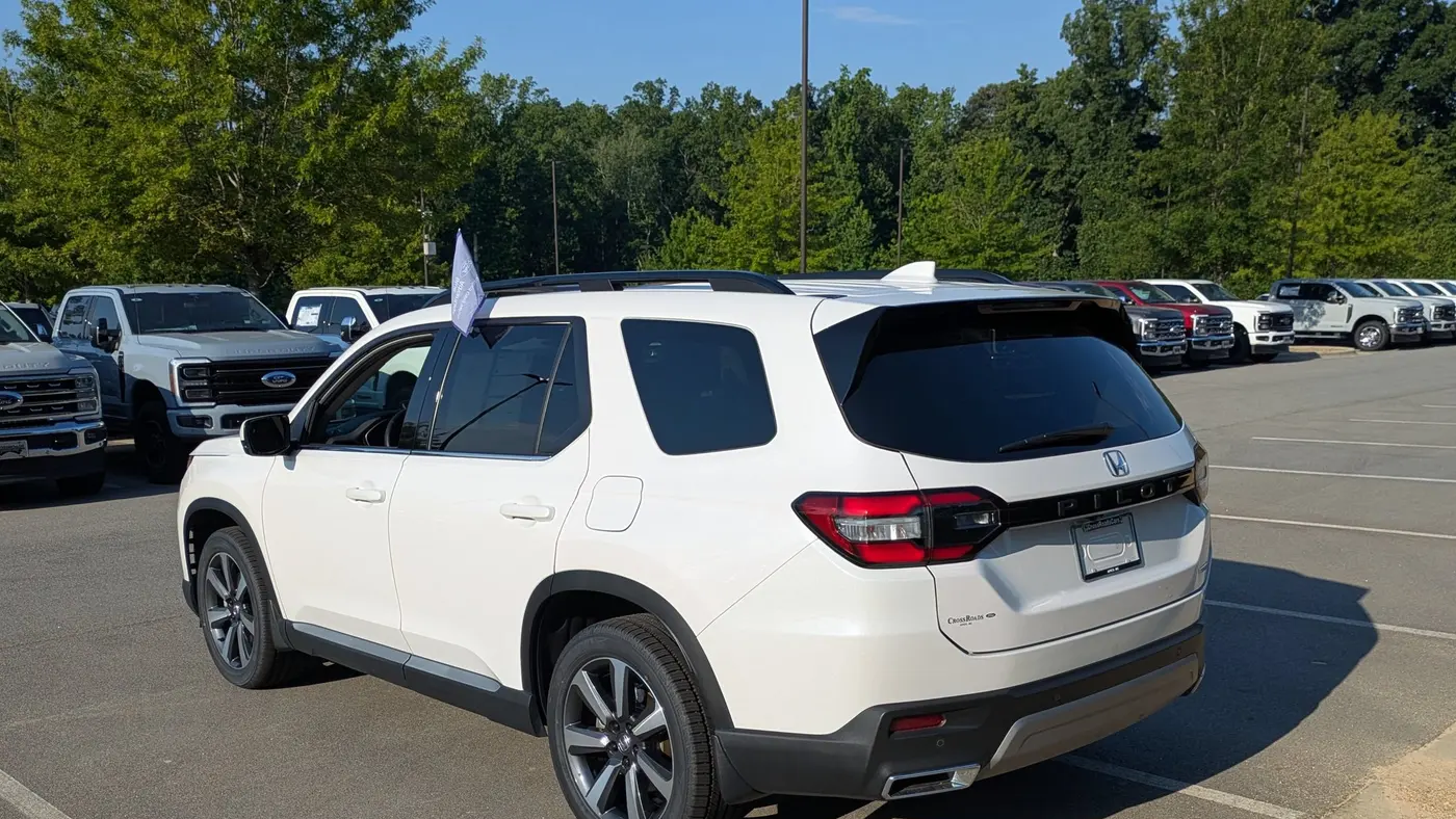 2024 Honda Pilot Touring