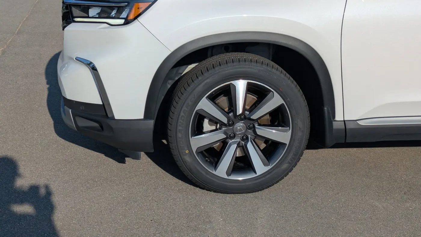 2024 Honda Pilot Touring