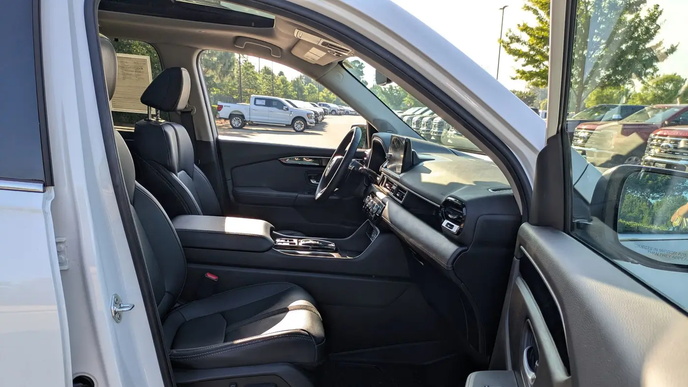 2024 Honda Pilot Touring