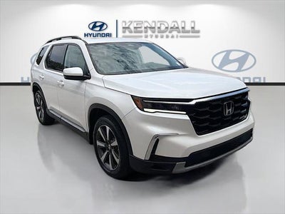 2025 Honda Pilot Touring 4DR SUV