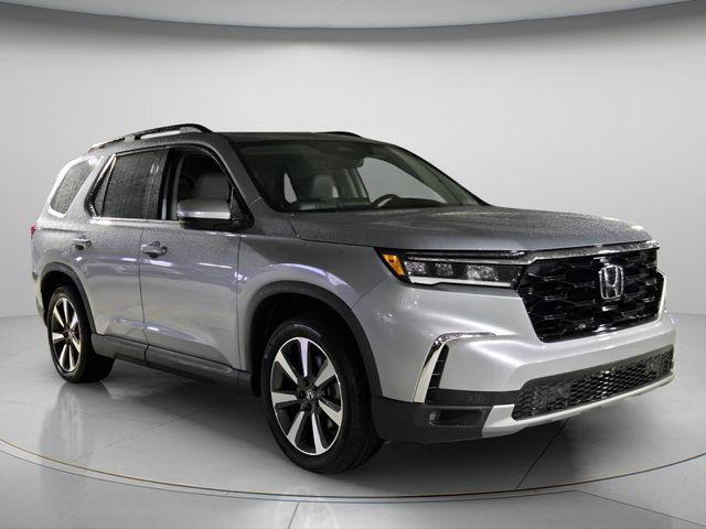 2025 Honda Pilot - $36,875