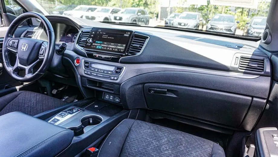 2025 Honda Ridgeline Sport