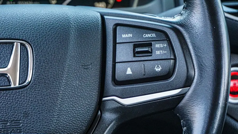 2025 Honda Ridgeline Sport