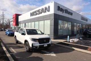 2024 Honda Ridgeline with White Exterior