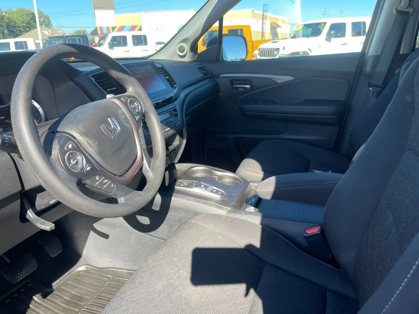2022 Honda Ridgeline - $27,499