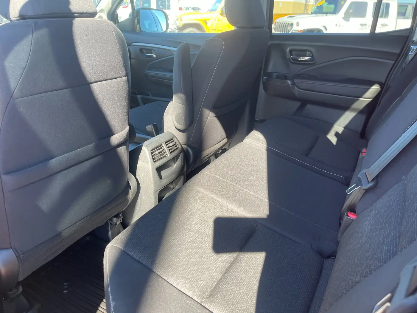 2022 Honda Ridgeline - $27,499