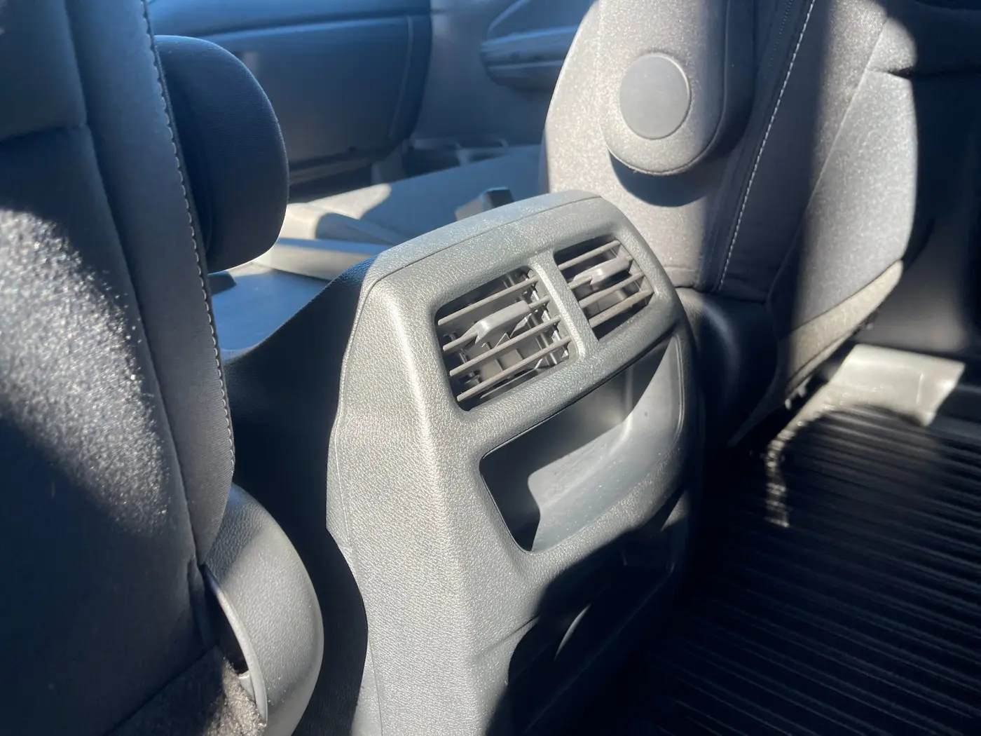 2022 Honda Ridgeline - $27,499