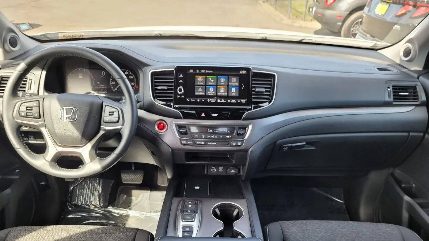 2025 Honda Ridgeline Sport