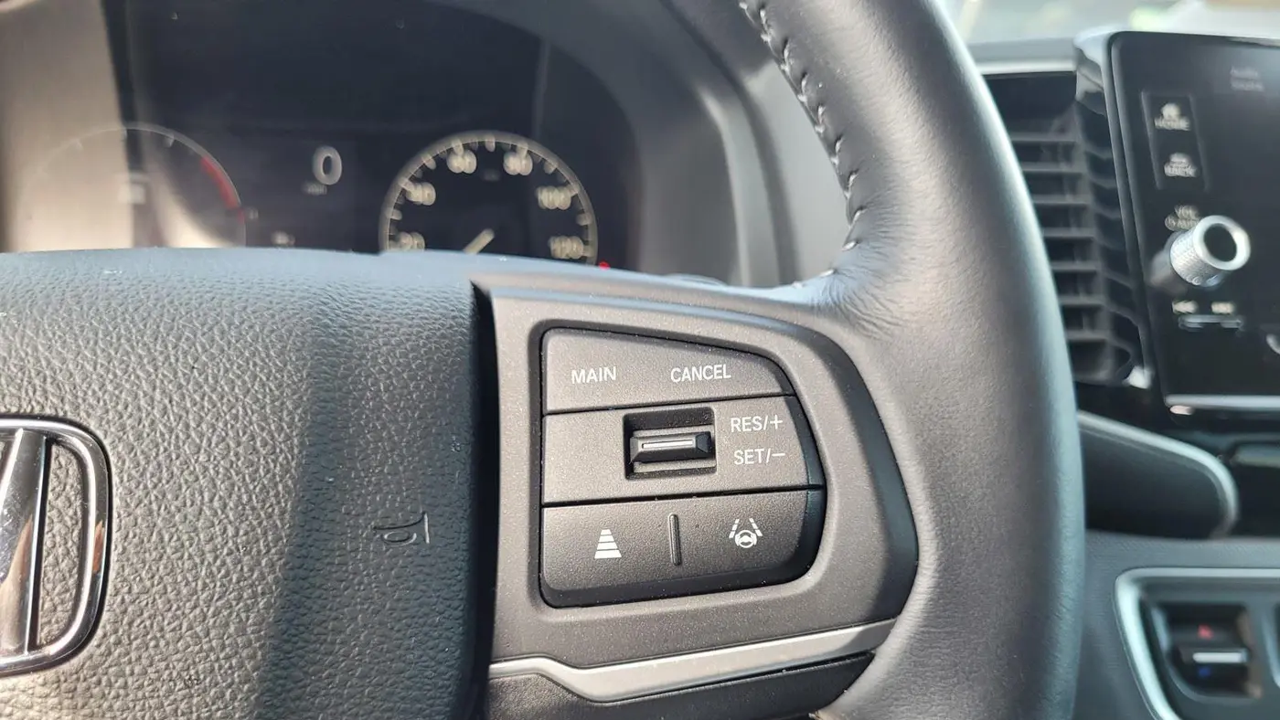 2025 Honda Ridgeline Sport