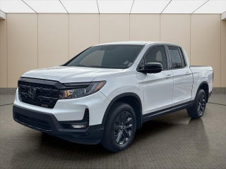 2025 Honda Ridgeline with Platinum White Pearl Exterior
