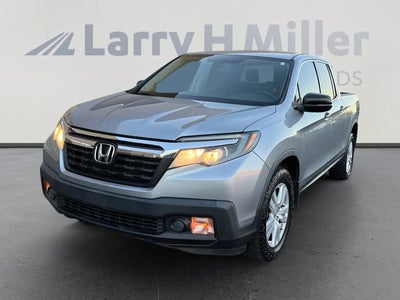Photo of a 2017 Honda Ridgeline AWD RT 4DR Crew Cab 5.3 FT. SB for sale