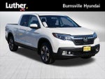 2017 Ridgeline Thumbnail 1