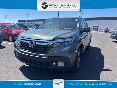 Photo of a 2019 Honda Ridgeline AWD RTL 4DR Crew Cab 5.3 FT. SB for sale