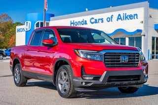 2021 Honda Ridgeline with Radiant Red Metallic Ii Exterior