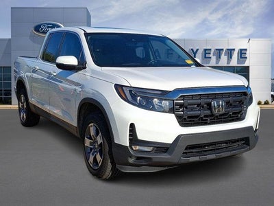 Photo of a 2024 Honda Ridgeline AWD RTL 4DR Crew Cab 5.3 FT. SB for sale