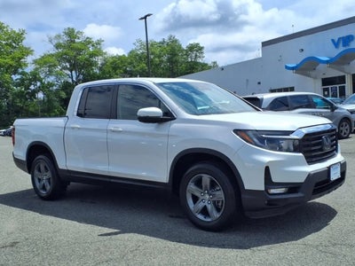 Photo of a 2023 Honda Ridgeline AWD RTL 4DR Crew Cab 5.3 FT. SB for sale