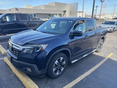 Photo of a 2020 Honda Ridgeline AWD RTL 4DR Crew Cab 5.3 FT. SB for sale