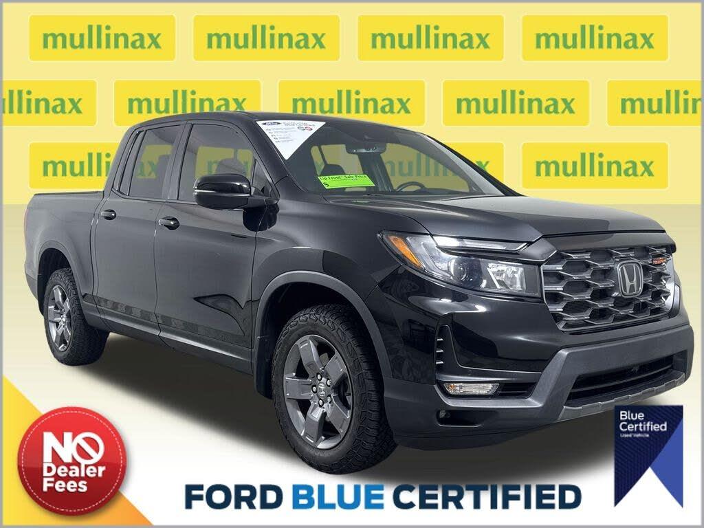 2025 Honda Ridgeline - $36,900