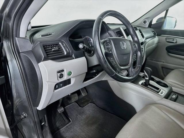 2019 Honda Ridgeline - $17,969