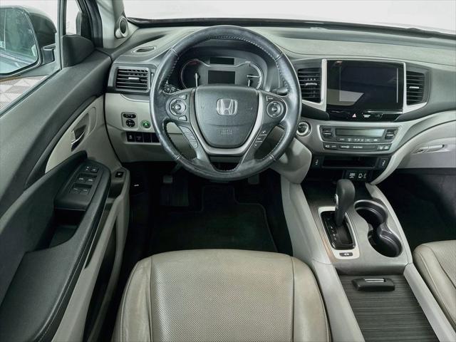 2019 Honda Ridgeline - $17,969