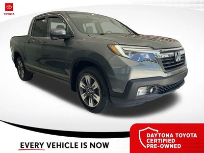 Photo of a 2017 Honda Ridgeline AWD RTL-T 4DR Crew Cab 5.3 FT. SB for sale